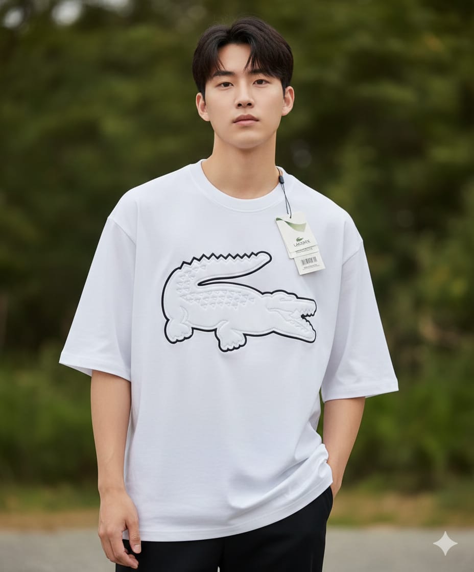 Lacoste Men's Drop Shoulder Round T-Shirts - Image 2